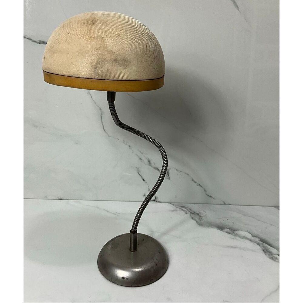 VINTAGE RARE Wig Stand - Picture 5 of 5